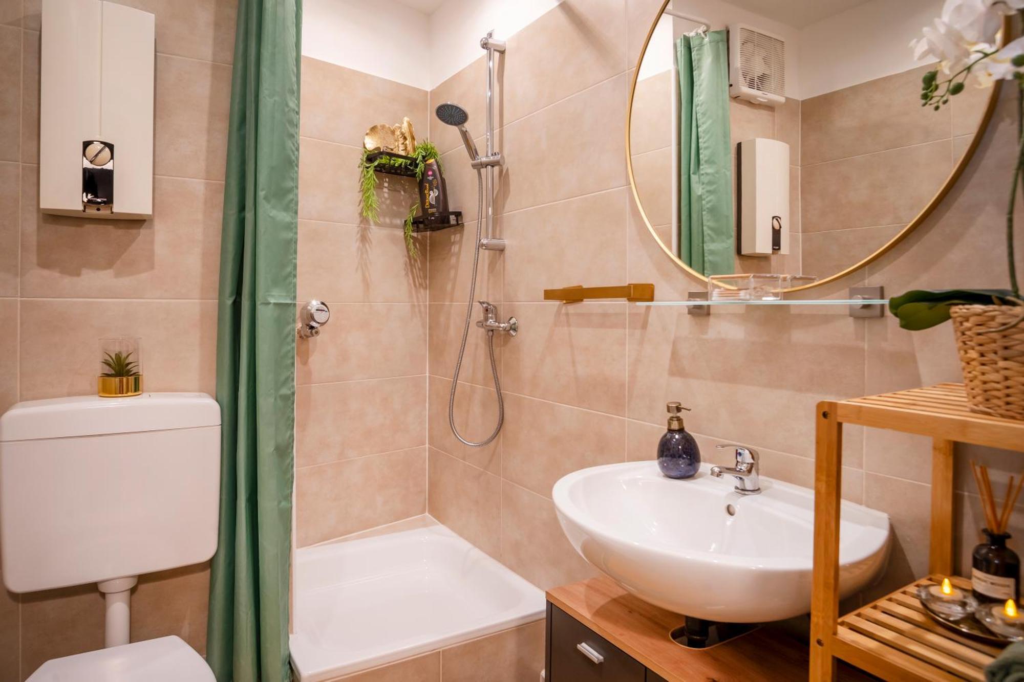 Premium Apartment Inspiriert Von Marilyn Monroe-Bremen City Center Extérieur photo