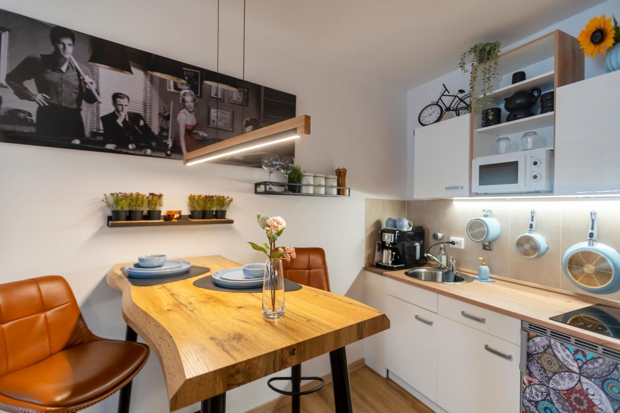 Premium Apartment Inspiriert Von Marilyn Monroe-Bremen City Center Extérieur photo